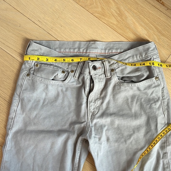 Banana Republic Pants in Grey - Picture 4 of 9